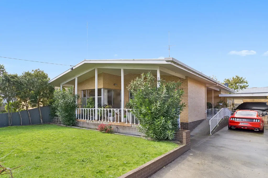 10 Quamby Avenue, Colac, VIC 3250