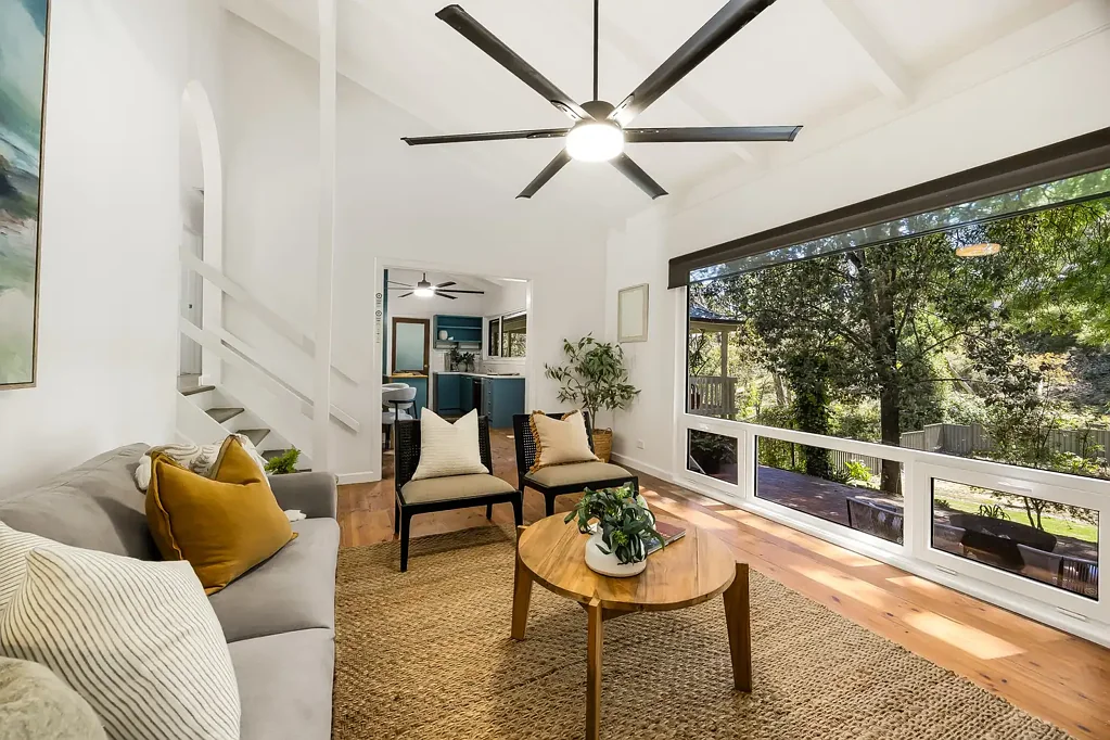 Bridgewater 3房  A mid-century showpiece evolved for modern life - and ready to steal your heart