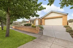 65 Belleview Drive, Sunbury