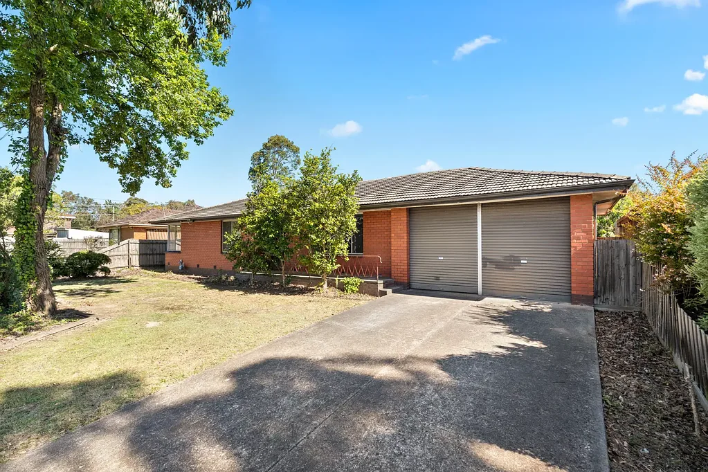 Spacious living with modern kitchen
