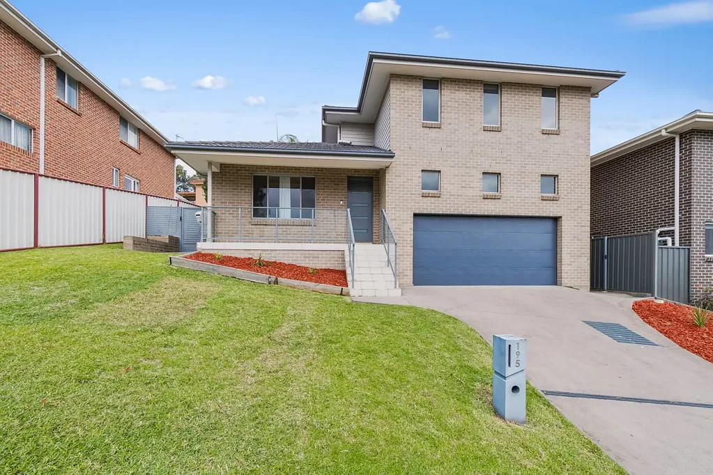 Dapto 4房  Low maintenance Family Home