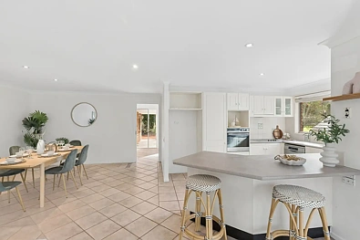 175 Hillside Road, Avoca Beach, NSW 2251, 4 Bedrooms, 3 Bathrooms, House