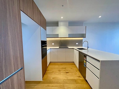 Nearly New Apartment - 1 bedroom, 1 study and ...