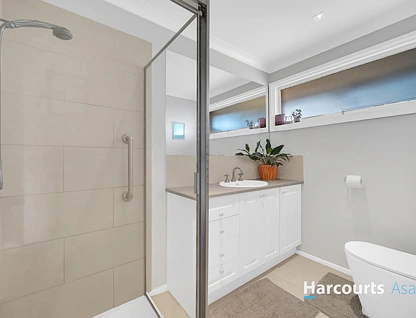 355 Gladstone Road, Dandenong North, South East Melbourne, 3 chambres, 1 salles de bain, House