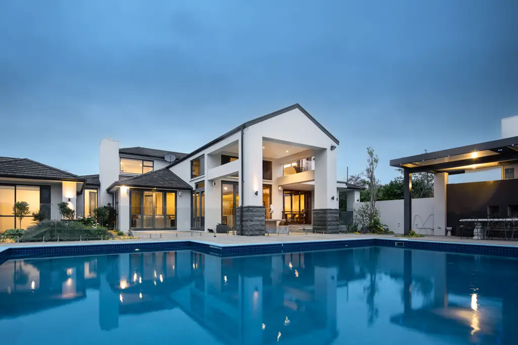 Dairy Flat 6房  Imposing Grandeur & Elegance