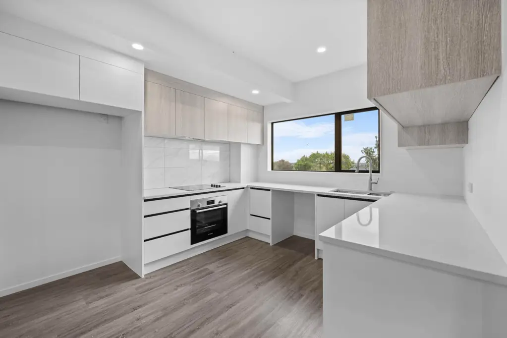 Papakura 3 Bedroom Stunning Family Home in Papakura