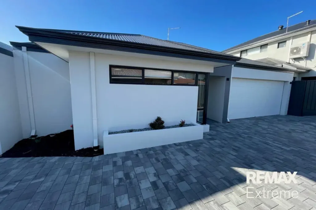 Modern Middle 3x2 Villa with Quality Finishes