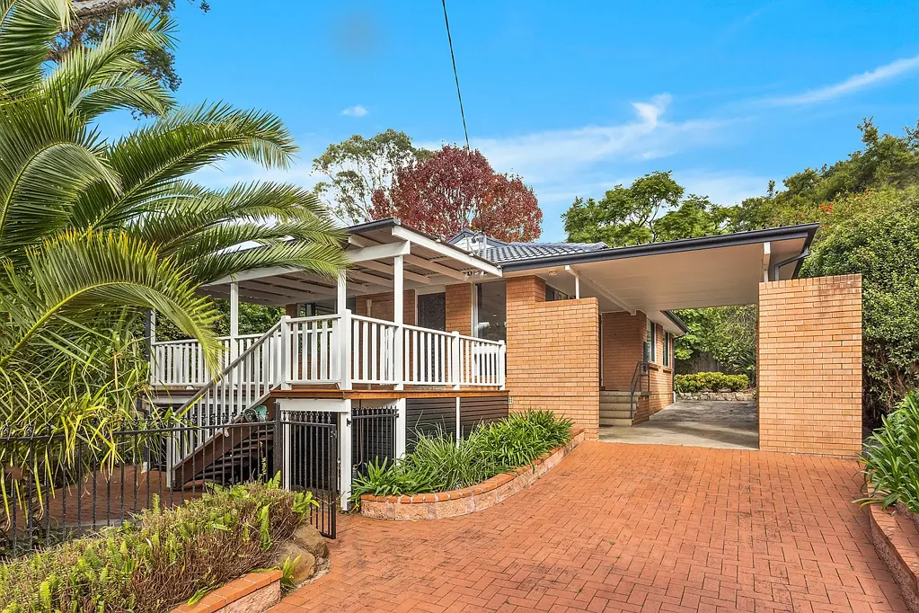 Spacious 3-Bedroom Home in Peaceful Mount Kembla