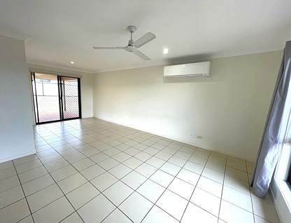 17 Lara Court, Kingaroy, QLD 4610, 4 રૂમ, 2 બાથરૂમ, House