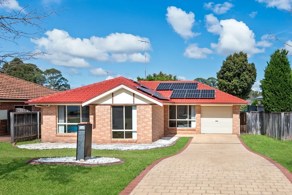 10 Bridle Road, Currans Hill, NSW 2567
