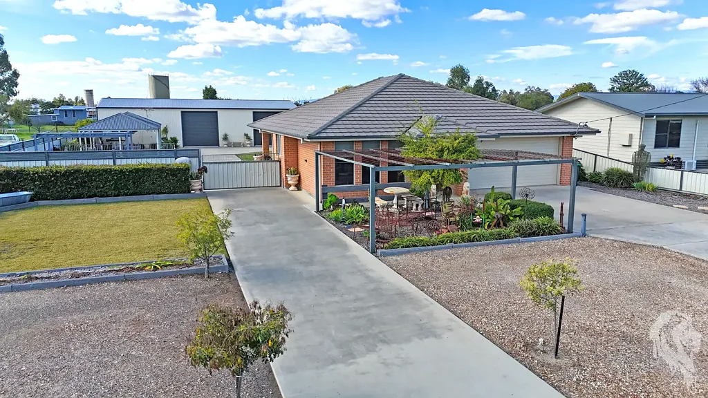 Narrabri 4ਬੈੱਡਰੂਮ MODERN FAMILY RETREAT WITH POOL, SHED AND OUTDOOR LIVING