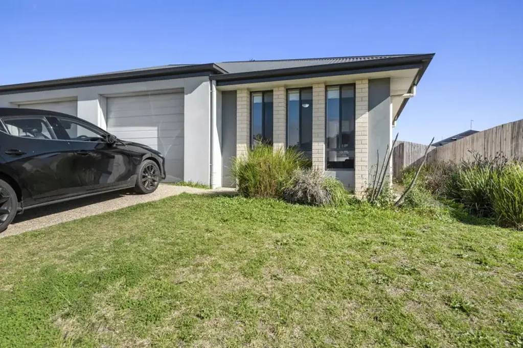 Cotswold Hills 3 Slaapkamer Modern, Low-Maintenance Living in One of Toowoomba's Fastest Growing Locations!