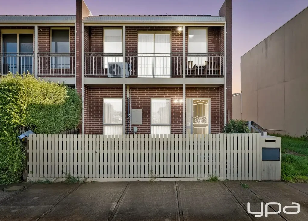 Stylish Family Living in a Prime Harkness Location