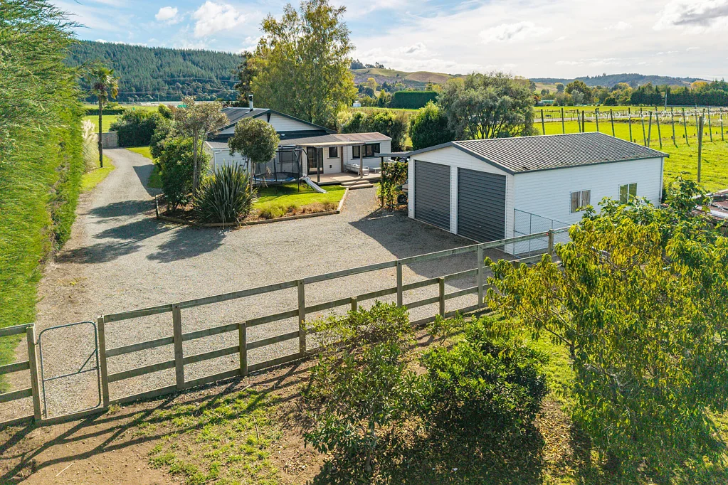 Wakefield 4कमरा Half  acre bliss – modern upgrades and a big shed