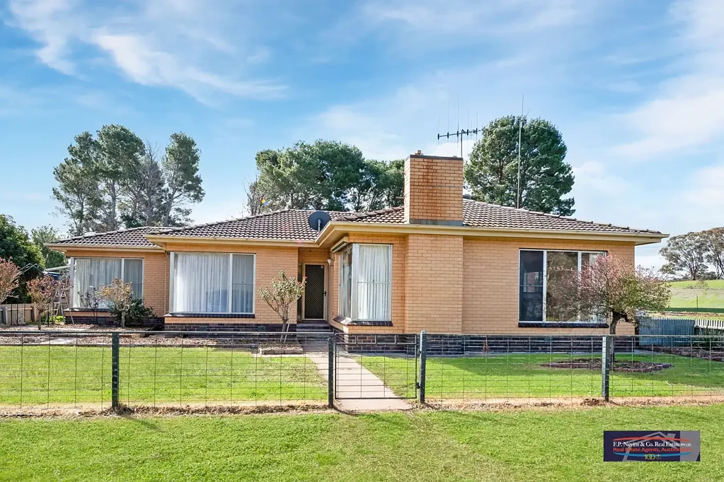8 McKean Road, Arnold, VIC 3551