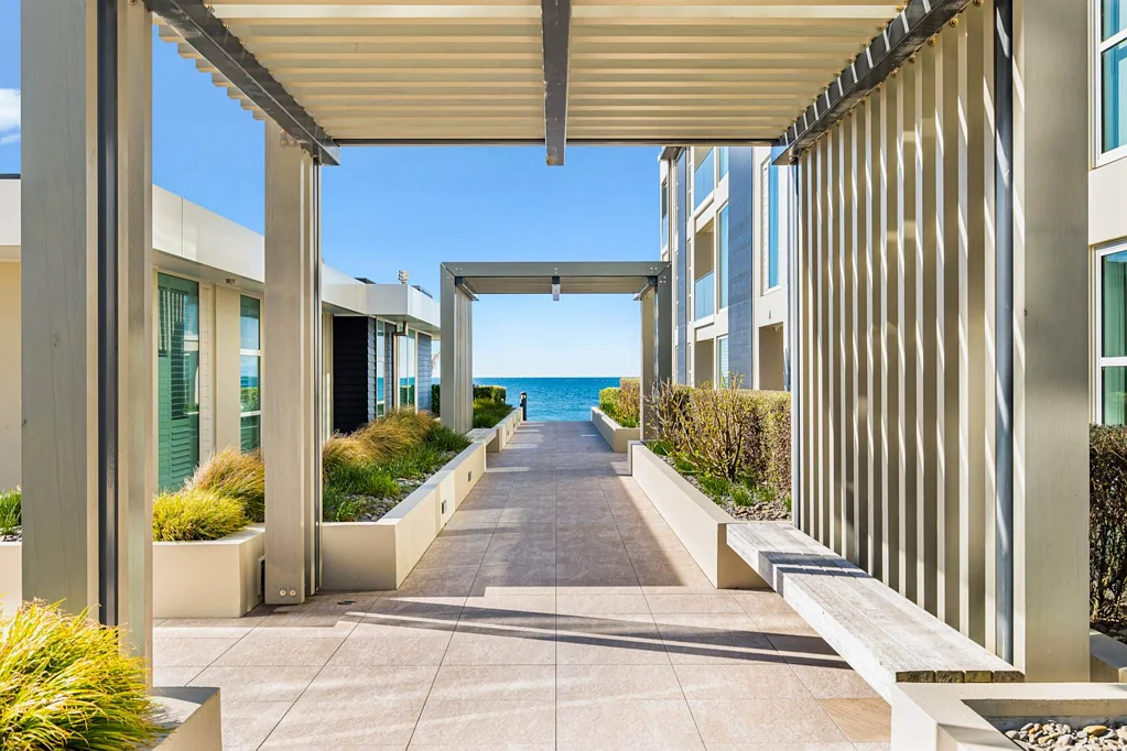 Orewa 2બેડરૂમ Sophisticated Beachside Living