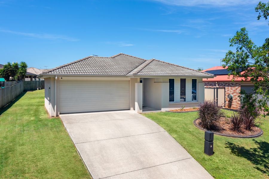 35 BANKSWOOD DR, REDLAND BAY QLD 4165, 0 chambres, 0 salles de bain, House