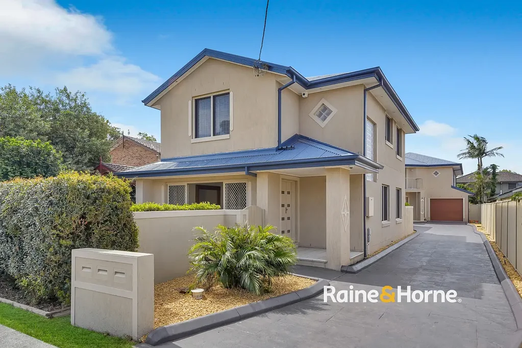 1&2/15 Brisbane Avenue, Umina Beach, NSW 2257