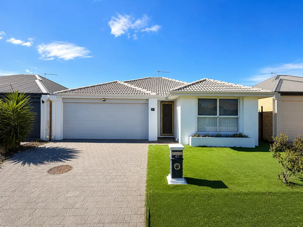 Stylish & Low-Maintenance Living in the Heart of Brabham