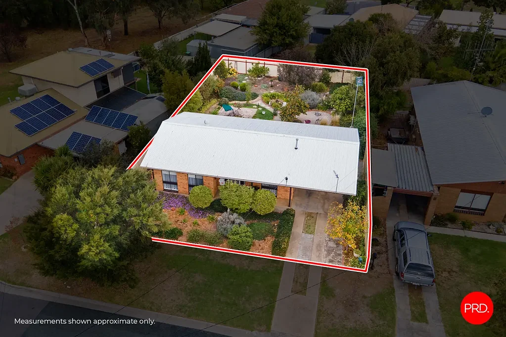 10 Yandong Street, White Hills, VIC 3550
