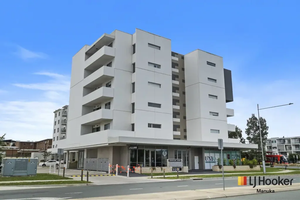 20/2 Manning Clark Crescent, Franklin, ACT 2913