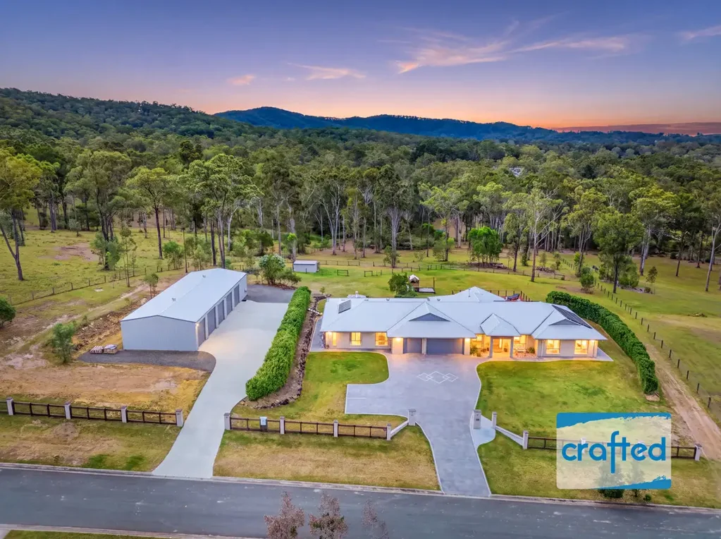 Mundoolun 7Kwarto acreage life 🍃 | Welcome to This  Incredible Multi Generational Lifestyle Property + Pool + Shed + Paddocks