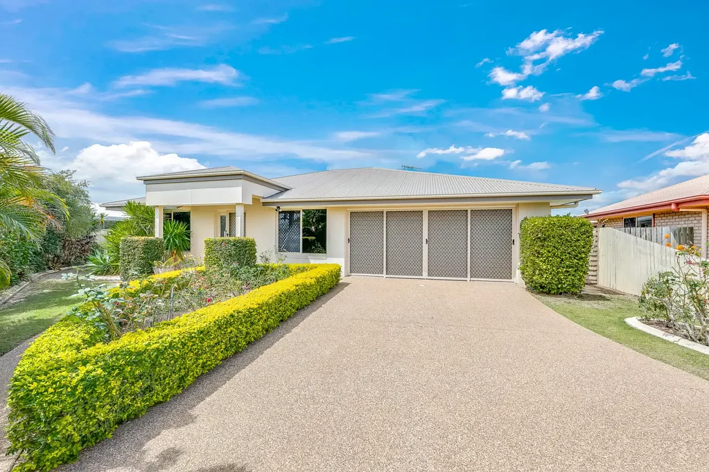 Avenell Heights 4 Slaapkamer Beautifully Presented Family Home - Quiet Cul-de-Sac Living