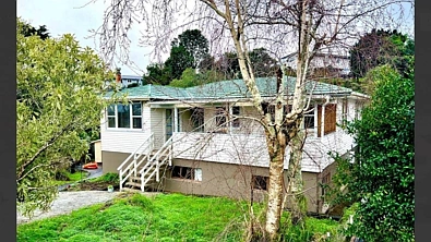 奥克兰华人走私香烟欺诈海关，名下6卧住宅今遭强制拍卖