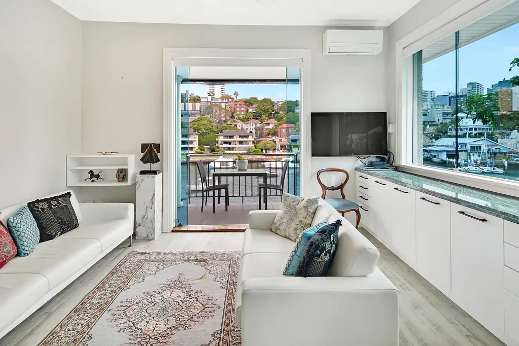 Serene Harbourside Living with Timeless Charm
