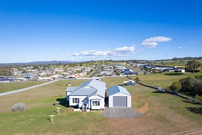 Rosenthal Heights 3 Slaapkamer COUNTRY CHARM MEETS FUTURE GROWTH