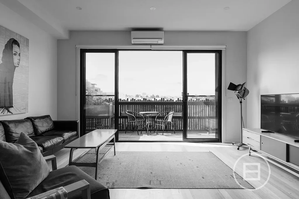 Northcote 3कमरा Auction Saturday 31st October at 1pm