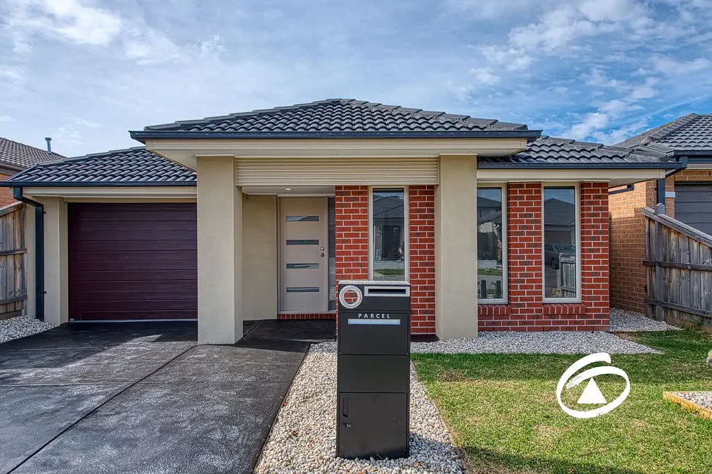 54 Poe Circuit, Officer, VIC 3809