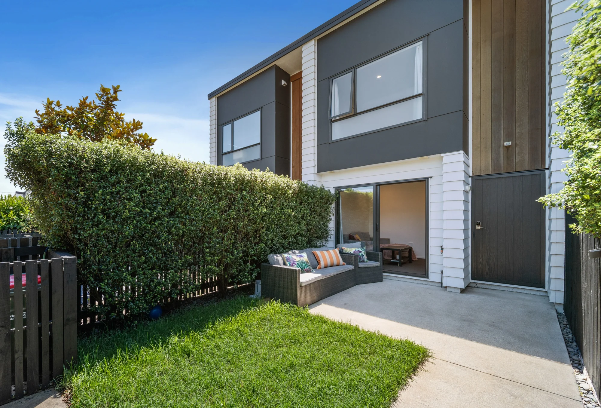 Papakura 2Zimmer OWNERS UNDER CONTRACT - MUST SELL