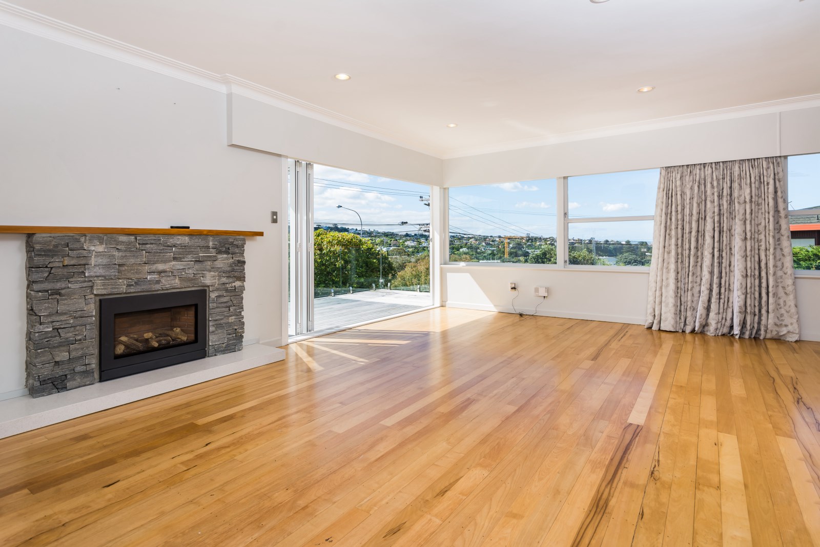 32 Browns Bay Road, Rothesay Bay, Auckland - North Shore, 4房, 1浴