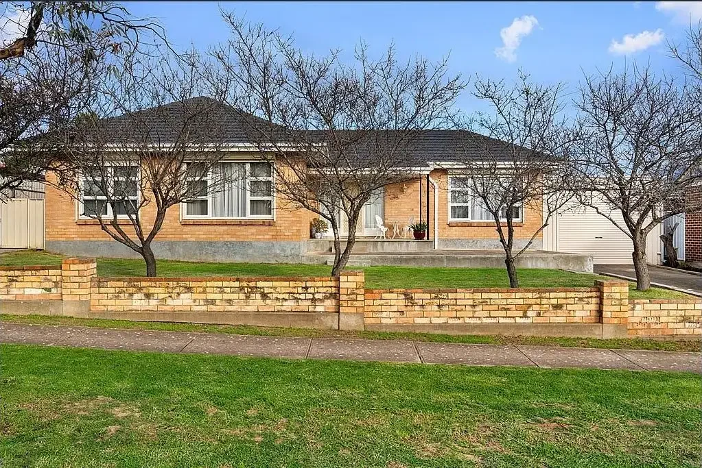 Spacious Family Living Just 11km from the Adelaide CBD