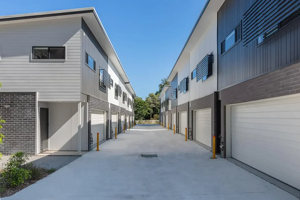 Private, Practical Living in a Quiet Loganholme Pocket