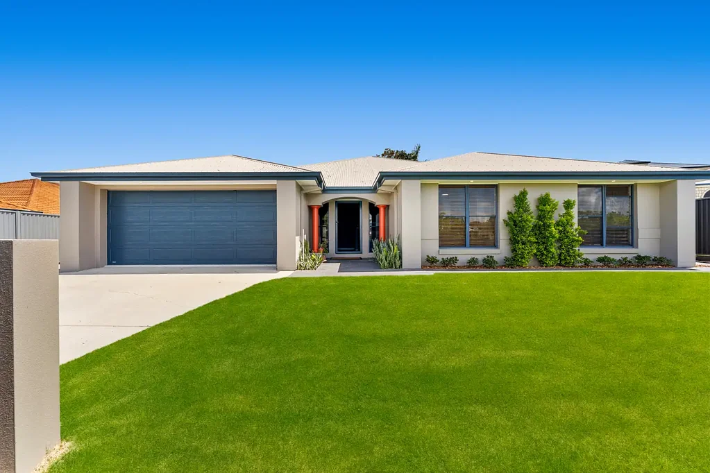 33 Mariner Boulevard, Deception Bay, QLD 4508