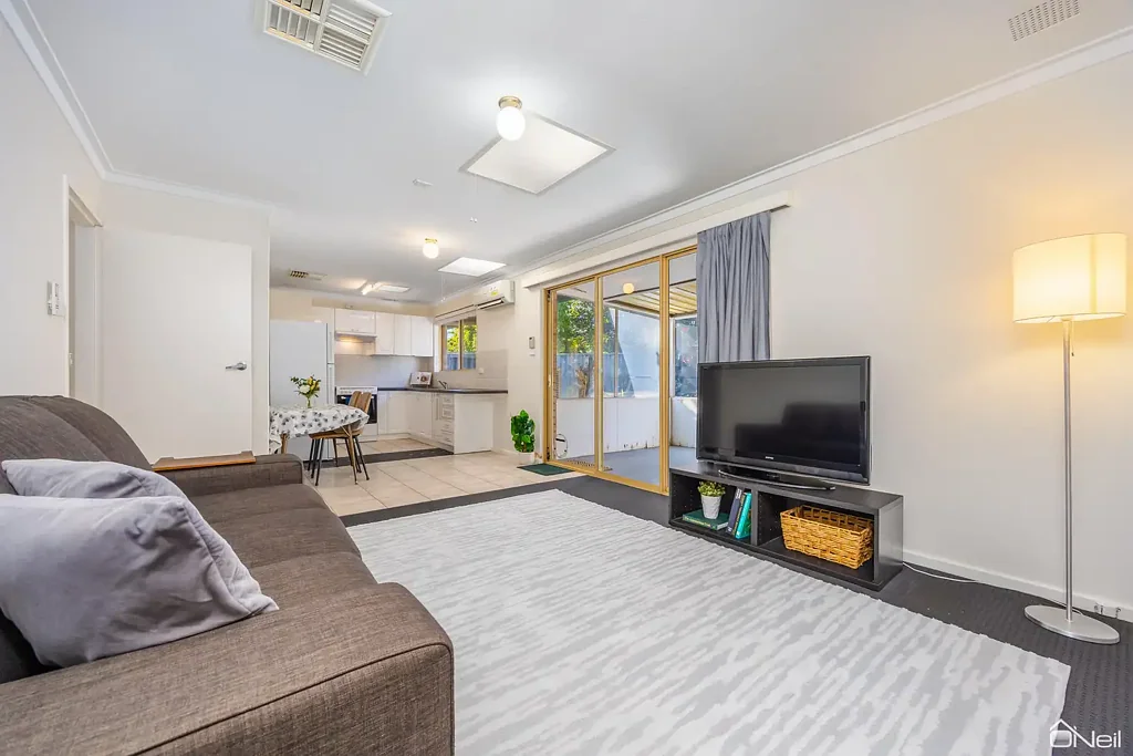8/88 Church Avenue, Armadale, WA 6112
