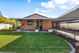 11 Marryat Court, Para Hills West