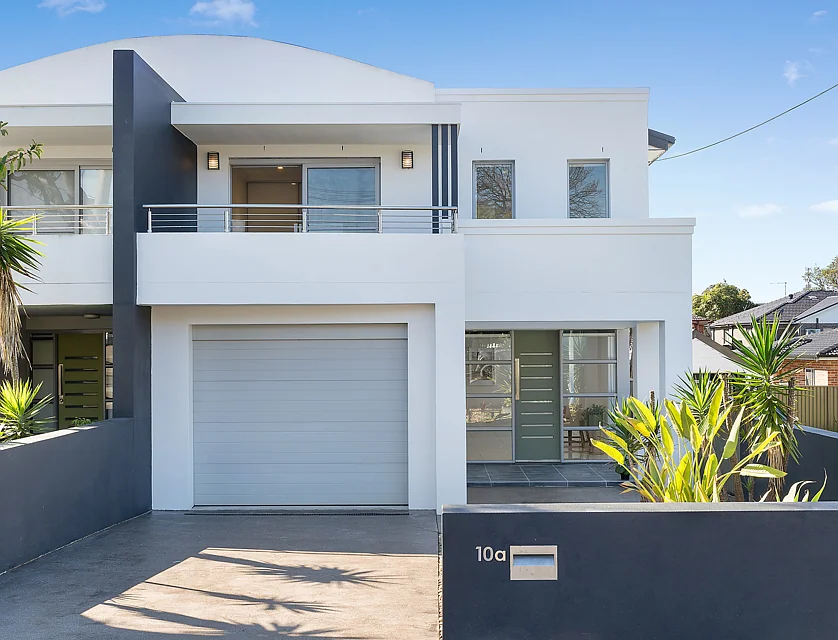 10A Pentland Avenue, Roselands, South Western Suburbs, 4 Kuwarto, 3 Banyo, Apartment