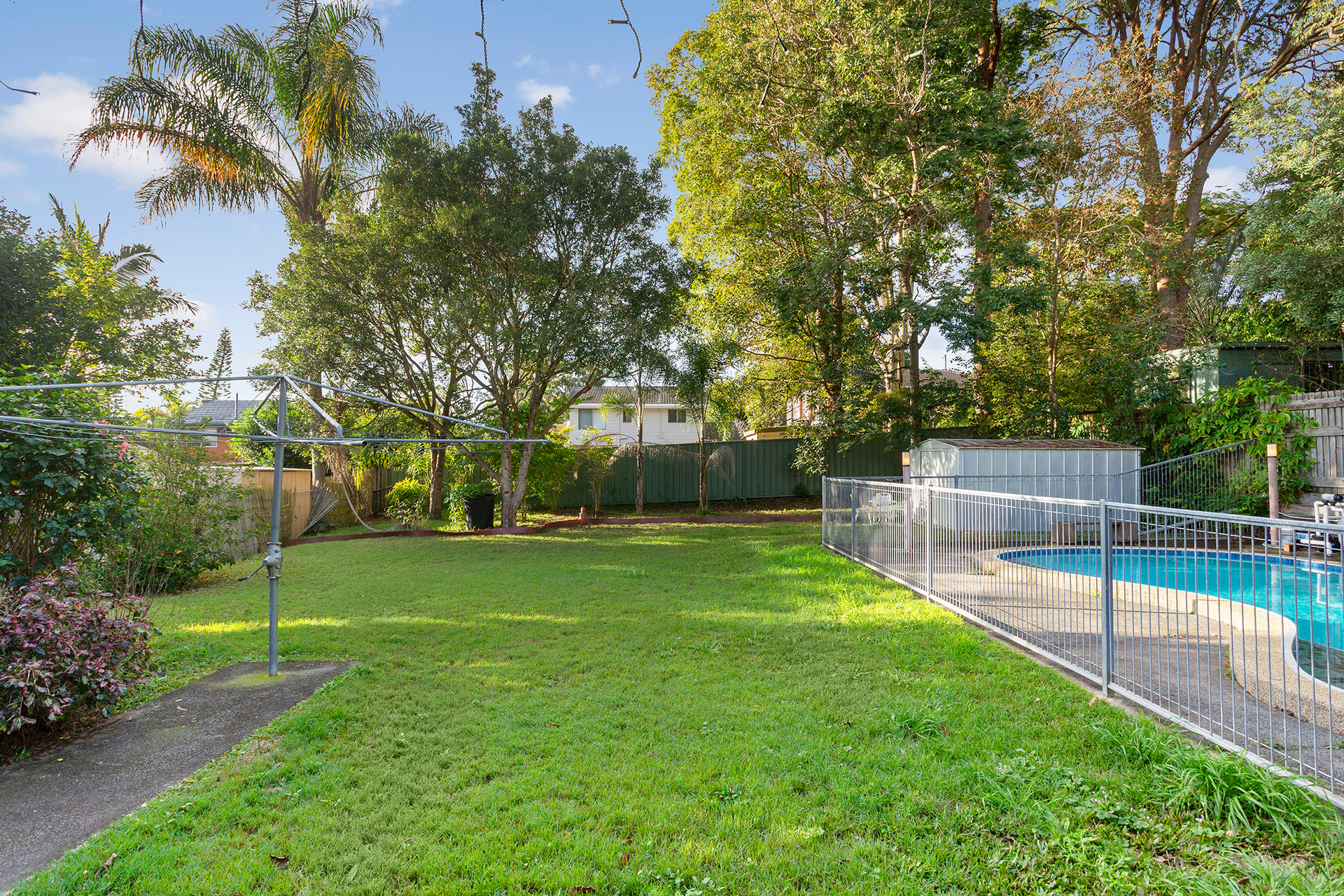 8 DEEN ST, ROCHEDALE SOUTH QLD 4123, 0 rūma, 0 rūma horoi, House