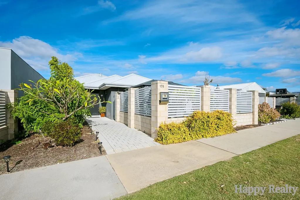 Huntingdale 4Kwarto Modern Family Living in a Convenient Location