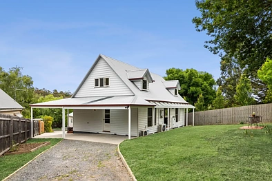 Daylesford 3 Slaapkamer Charming Brand-New Home 500m from town centre and 50 metres from Lake Daylesford