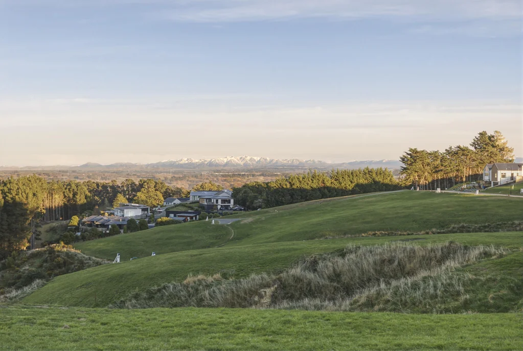 Kennedys Bush  Bellbird Valley - Premium Hillside Sections