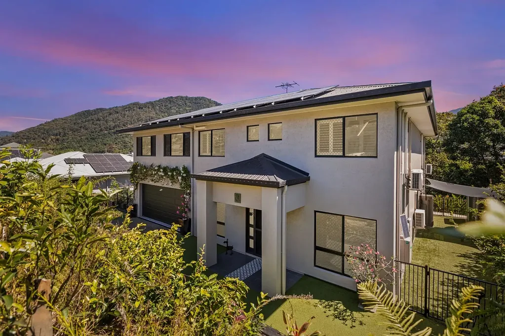 Brinsmead 5ਬੈੱਡਰੂਮ Exclusive Park Ridge Home – Style, Space & Serenity