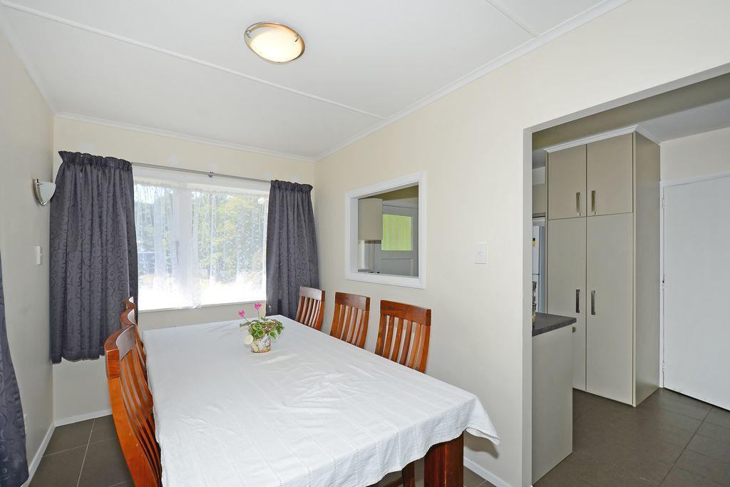 21 Pinehaven Road, Pinehaven, Upper Hutt, 5房, 0浴