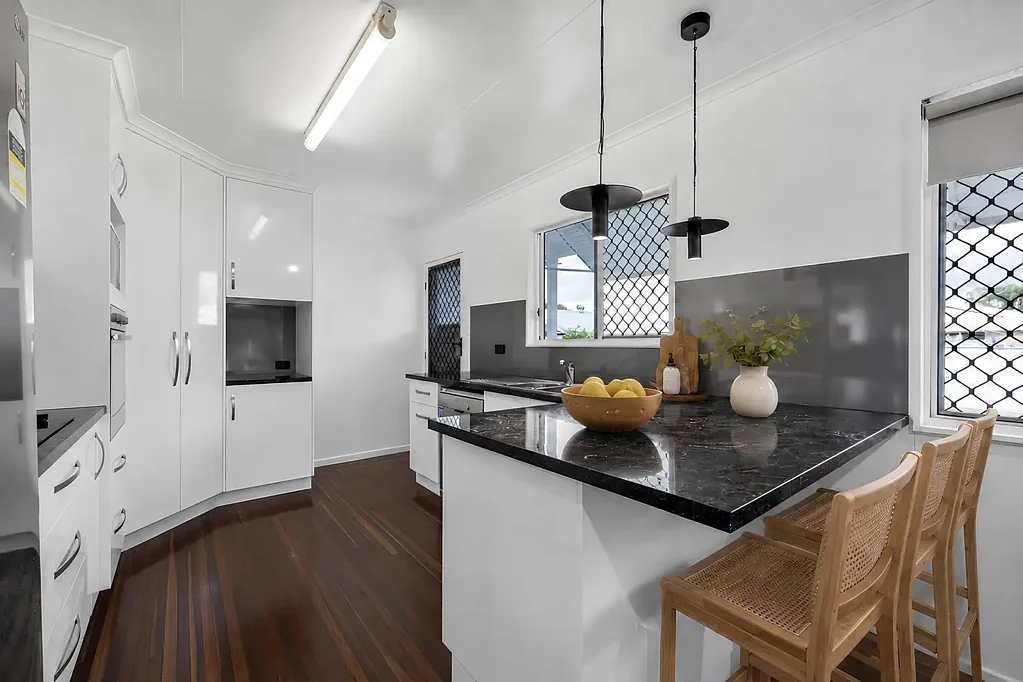 Walkerston 3બેડરૂમ Relaxed Family Living with Space and Practicality...