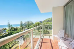 5A/52 Goodwin Terrace, Burleigh Heads