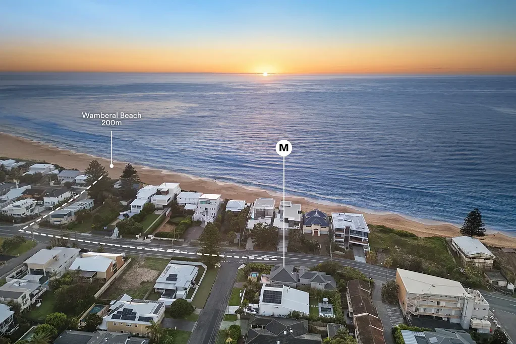 1/2 Renown Street, Wamberal, NSW 2260