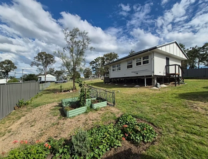8 Trace Street, Brooklands, QLD 4615, 2 chambres, 1 salles de bain, House
